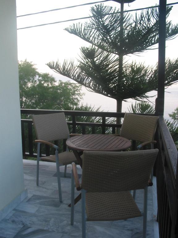 Hotel Votsala โคเรฟตอน ห้อง รูปภาพ