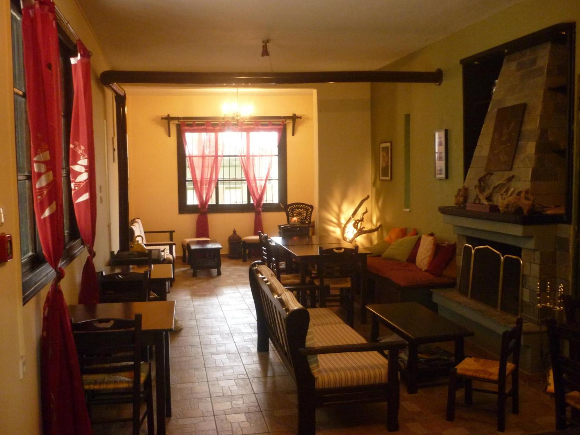 Hotel Votsala โคเรฟตอน ภายนอก รูปภาพ