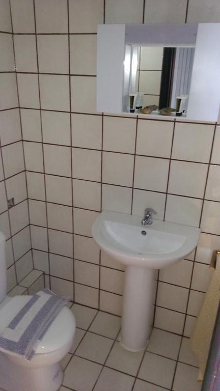 Hotel Votsala โคเรฟตอน ภายนอก รูปภาพ