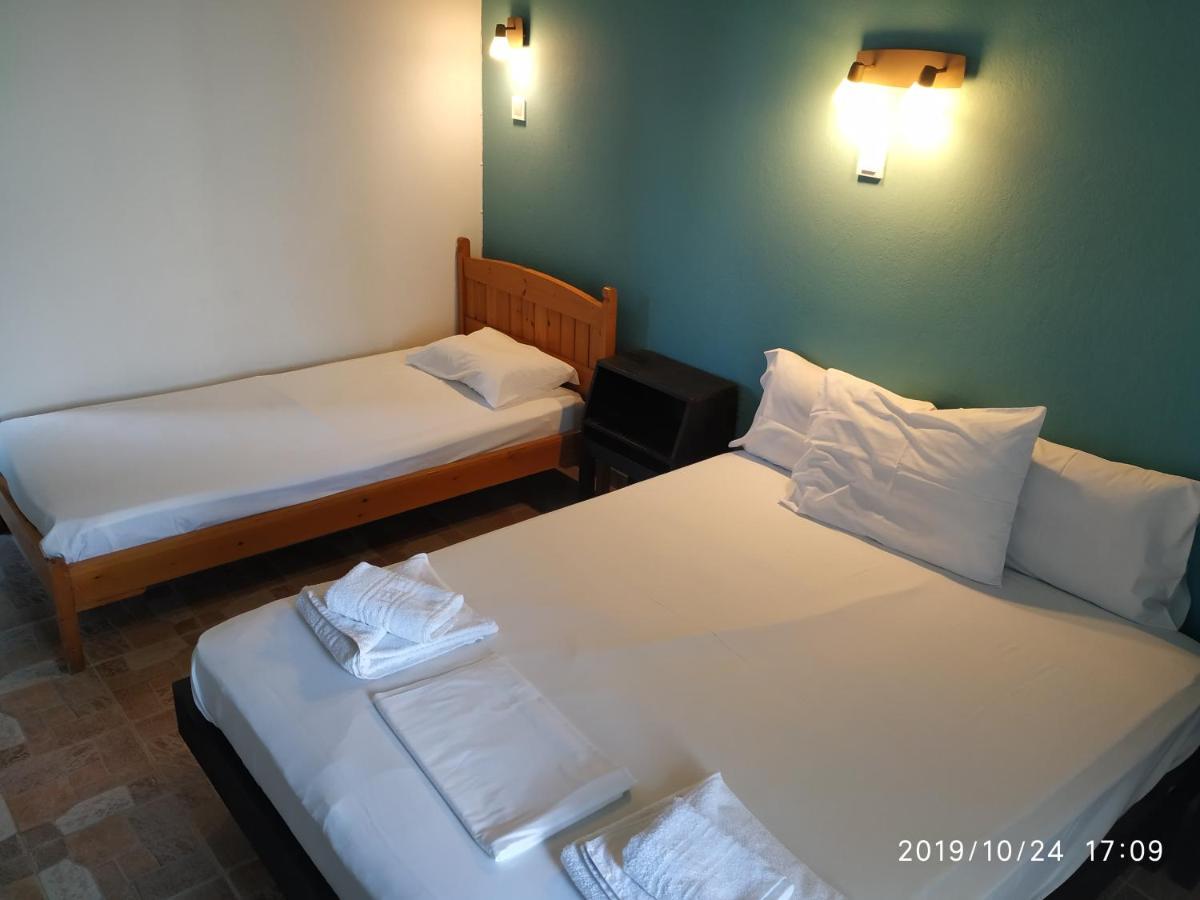Hotel Votsala โคเรฟตอน ภายนอก รูปภาพ