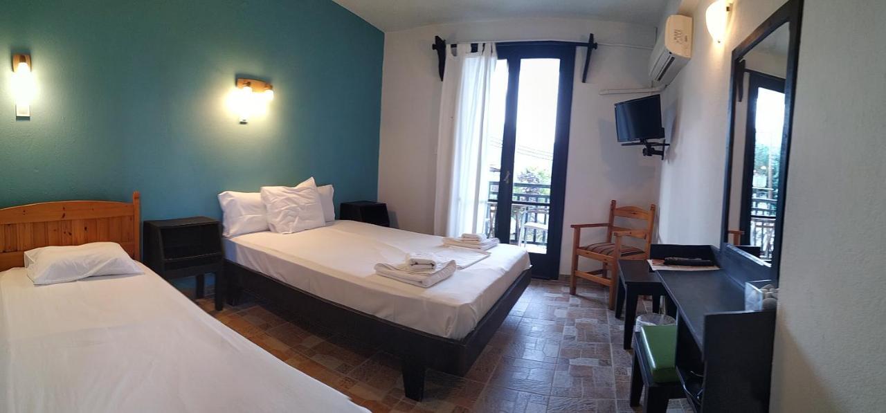 Hotel Votsala โคเรฟตอน ภายนอก รูปภาพ